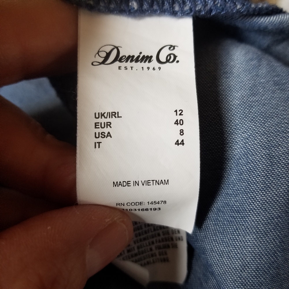 Denim Co. Button down Long Sleeve Shirt Size 8. Co - Picture 8 of 9